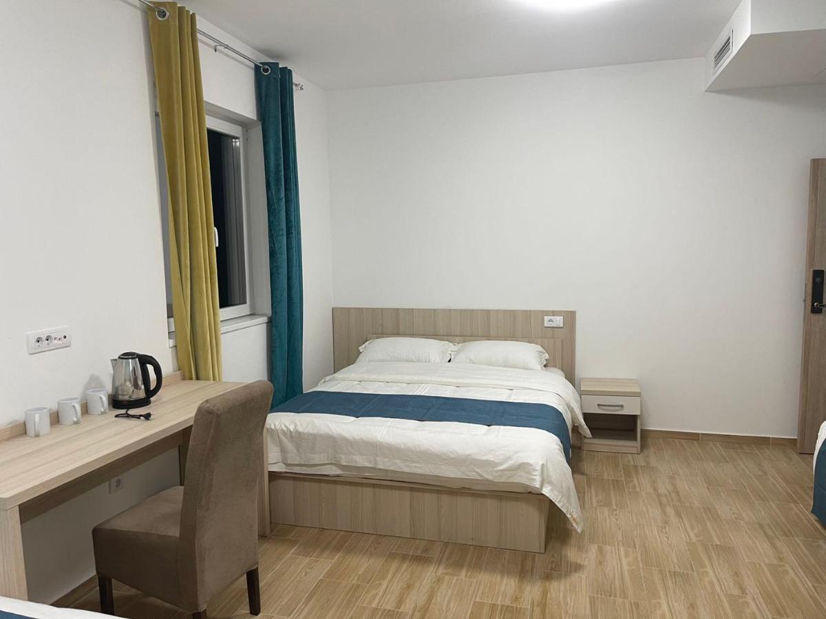 Home In Superior如家 Surcin Екстер'єр фото